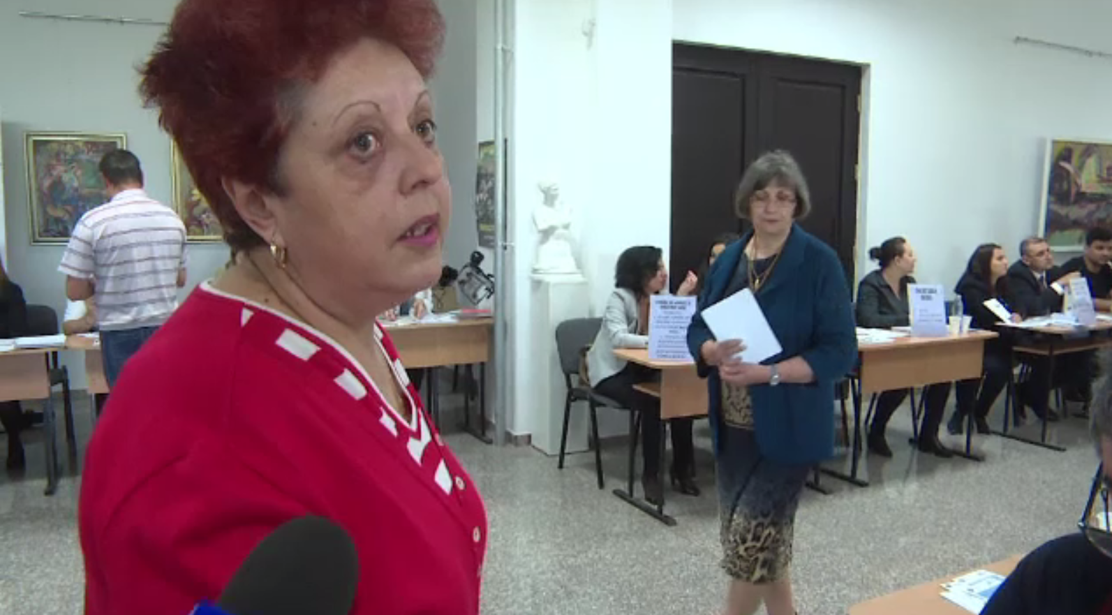 Aglomerație la un târg de joburi pentru ștampila de șomaj. Foști deținuți, cei mai interesați de un loc de muncă