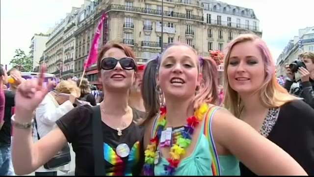 ”Mama” și ”tata”, înlocuiți cu ”părinte 1” și ”părinte 2”. Reacție în urma hotărârii