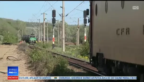 Un tren de călători și unul de marfă au fost la un pas de a se ciocni, în Arad
