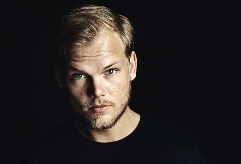 Metoda prin care DJ Avicii s-ar fi sinucis. Noi detalii ies la iveală