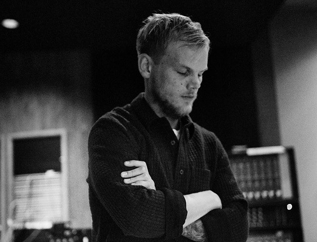 Avicii, obligat să susțină concerte în ciuda stării sale de sănătate: “Voi muri”
