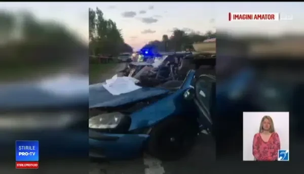 Bilanțul accidentului înfiorător de pe DN1. Două mașini s-au ciocnit frontal