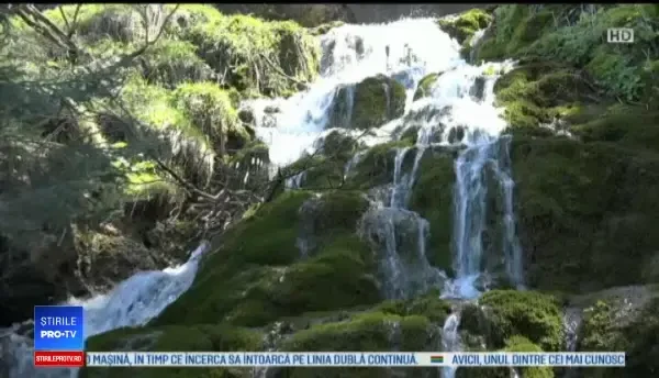 Vidra, un loc cu peisaje de poveste perfect pentru mini-vacanţa de 1 mai