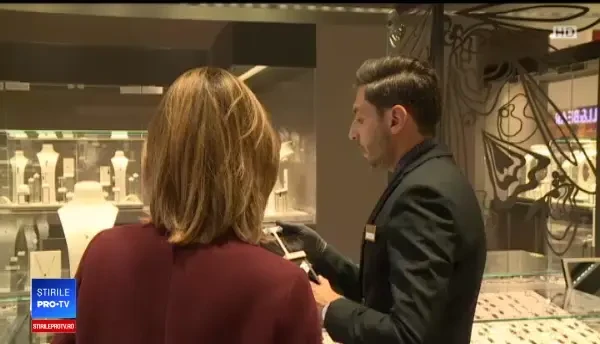 Românii cumpără tot mai multe lingouri și monede de colecție. Tendințele în materie de bijuterii