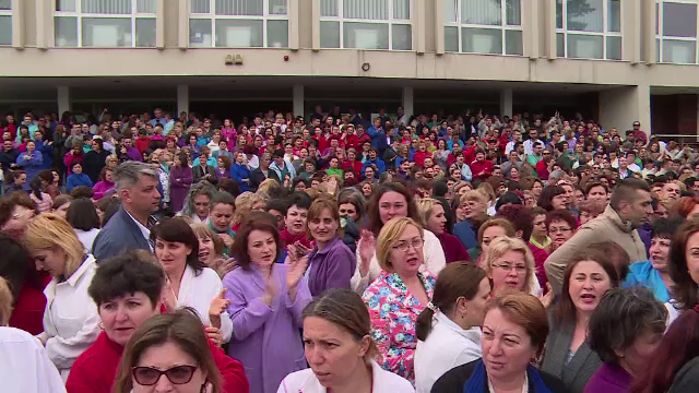 350 de manageri de spitale, la coadă, la Guvern. Nicio concluzie despre salarii, după 4 ore de discuții