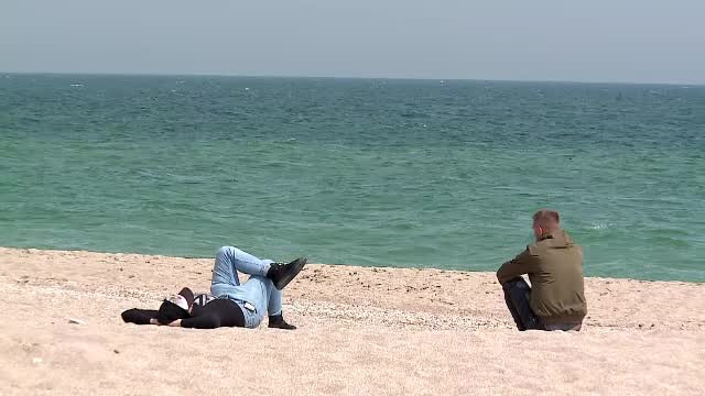 30.000 de turiști, așteptati de 1 mai în Vama Veche. Cazări mai sunt doar cu cortul