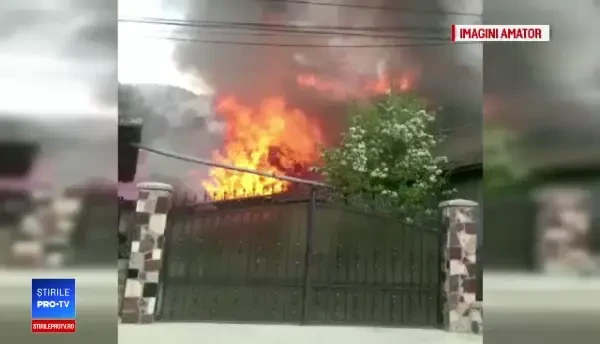 Un bărbat din Bacău, supărat că fratele său nu-i dă calul, a dat foc satului