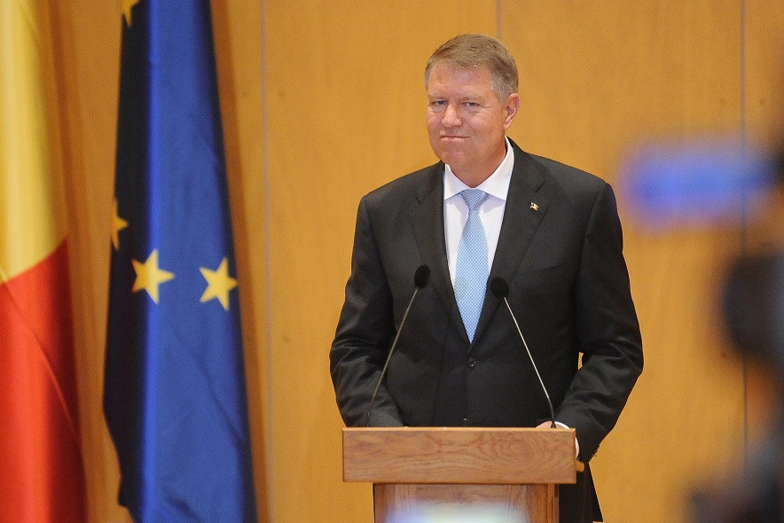 Klaus Iohannis: Armata a plătit un preţ greu în numele generaţiilor viitoare
