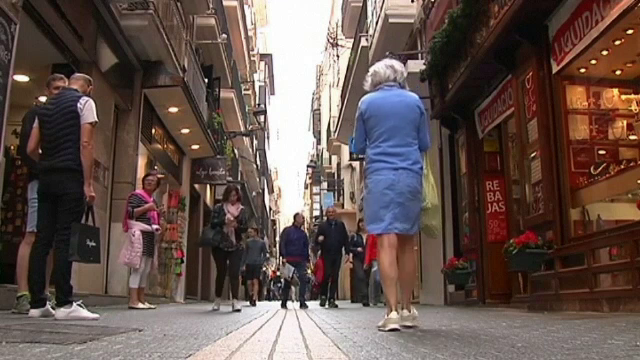 Un bărbat a atacat cu cuțitul doi turiști din Mallorca. A fost auzit vorbind în arabă