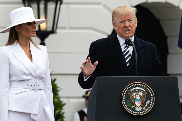 Donald Trump, întrebat ce cadou i-a luat soției de ziua ei. ”Sunt prea ocupat”