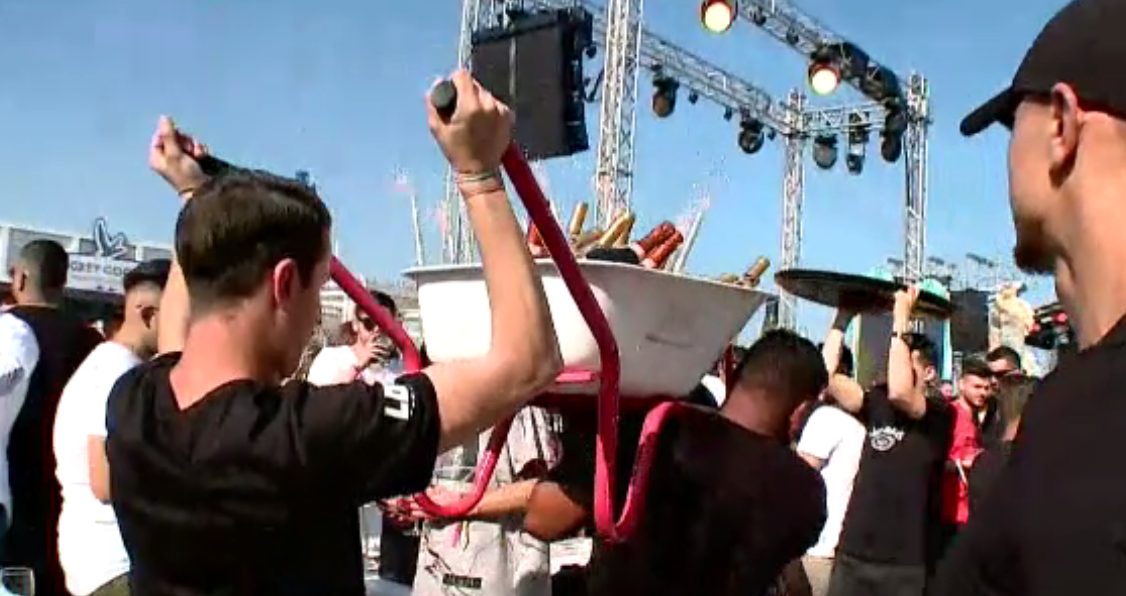 Din 15 aprilie, parcarea pentru un weekend în Mamaia Nord costă mai mult decât o şampanie