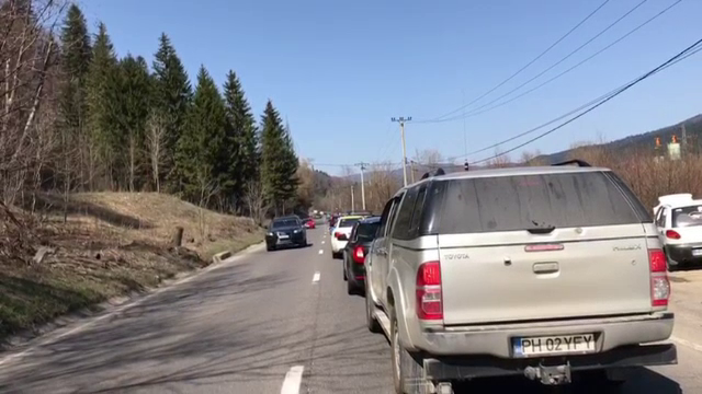 Infotrafic: Pe Valea Prahovei se circulă bară la bară