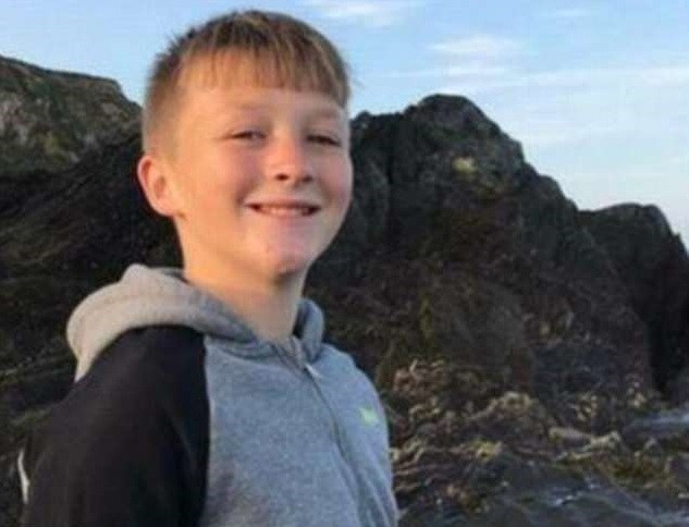 Imaginea șocantă postată de un elev pe Facebook, după ce a fost agresat la școală. ”Mi s-a spus să mă omor”