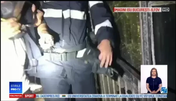Incendiu într-un bloc din Capitală. Gestul locatarilor pentru a se salva