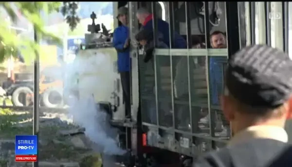 Doi turiști din Austria au făcut o donație specială, după ce s-au plimbat cu Mocănița