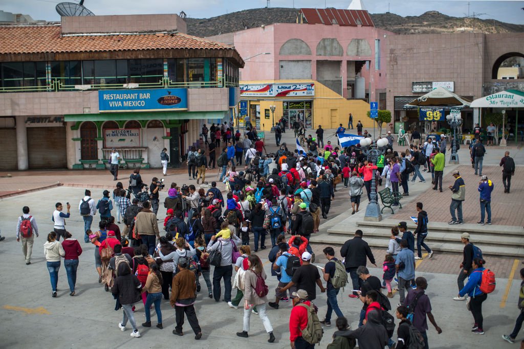 Caravana cu migranti