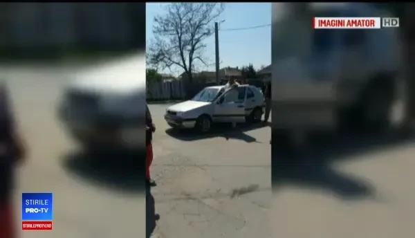 Polițist de la trupele speciale, atacat cu toporul după ce i-a luat apărarea soției