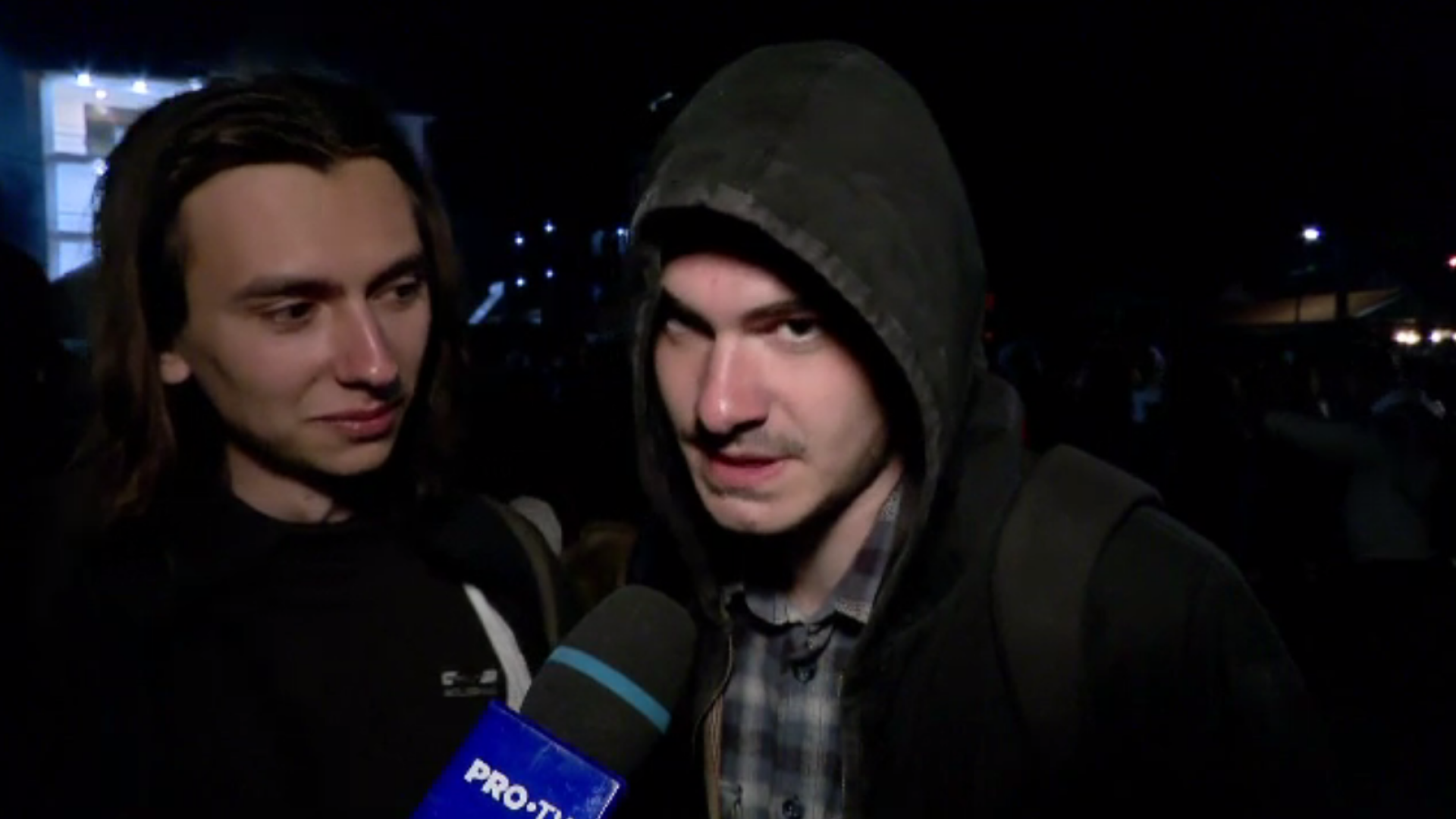 Cu câți bani a mai rămas un tânăr după 5 zile de petrecere în Vama Veche. "Am venit cu 20 de milioane”