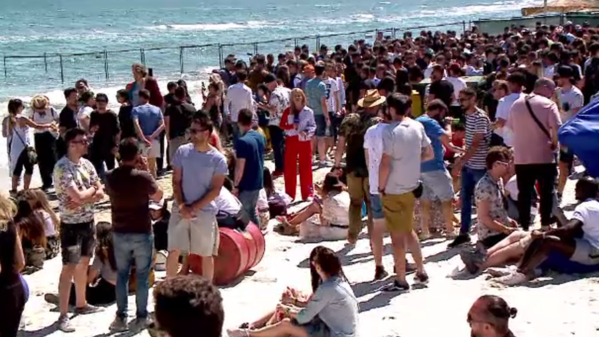 Început de sezon estival în forță, la Mamaia. 40.000 de turiști sunt în stațiune