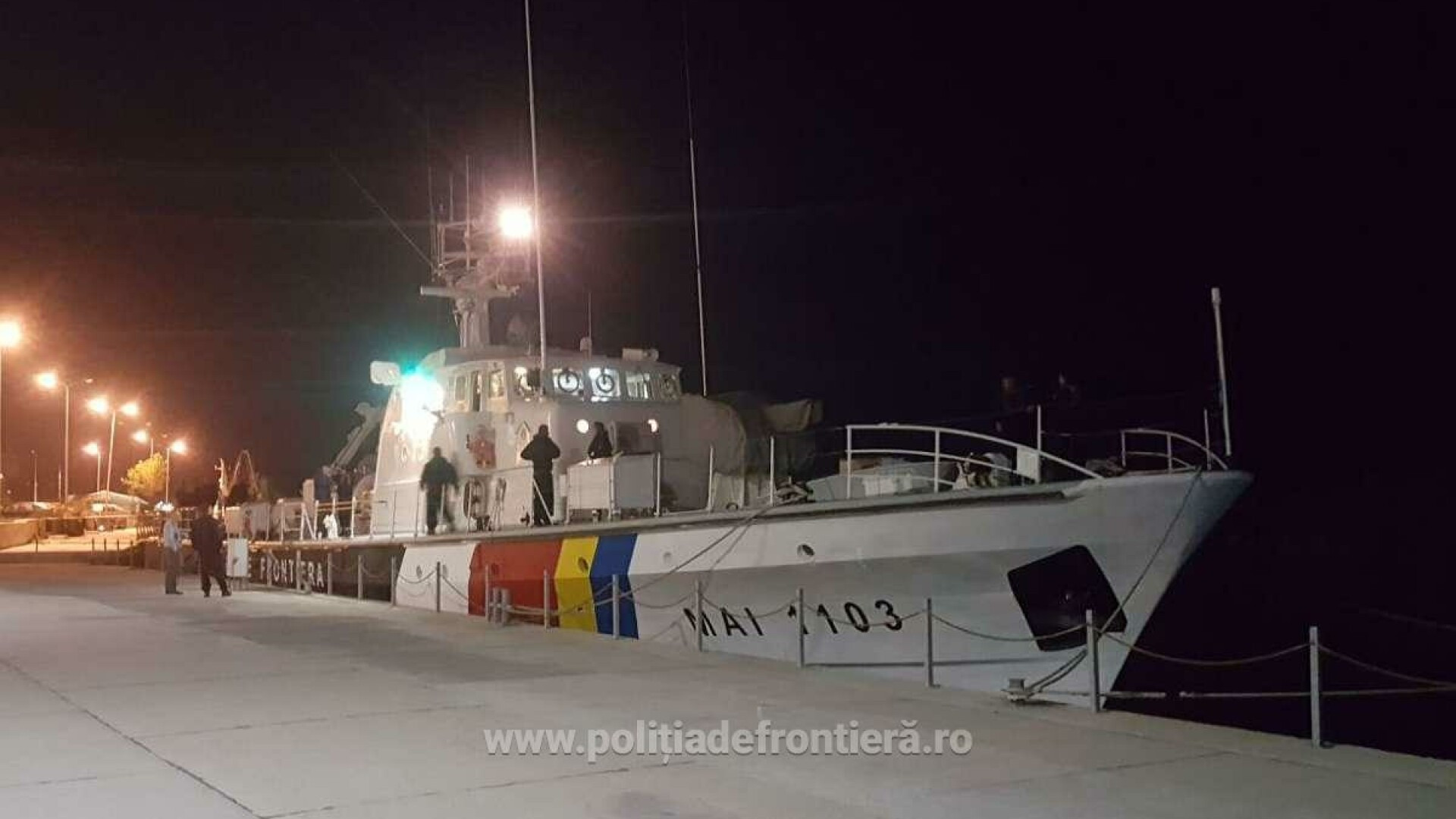 Sindicaliştii din Garda de Coastă au preluat sloganul anti-PSD. Pe ce vor să-l scrie