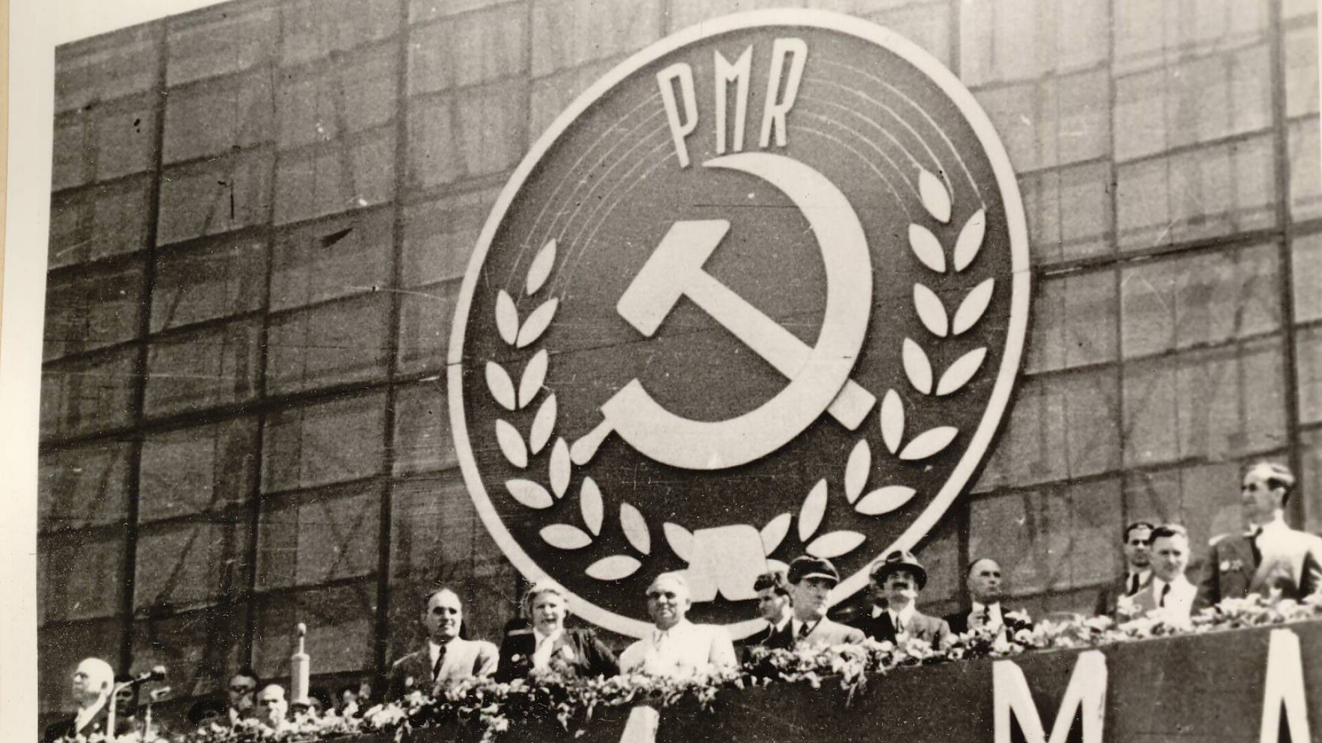 1 Mai Muncitoresc. FOTO de arhivă cu sărbătoarea muncii în timpul regimului Ceaușescu