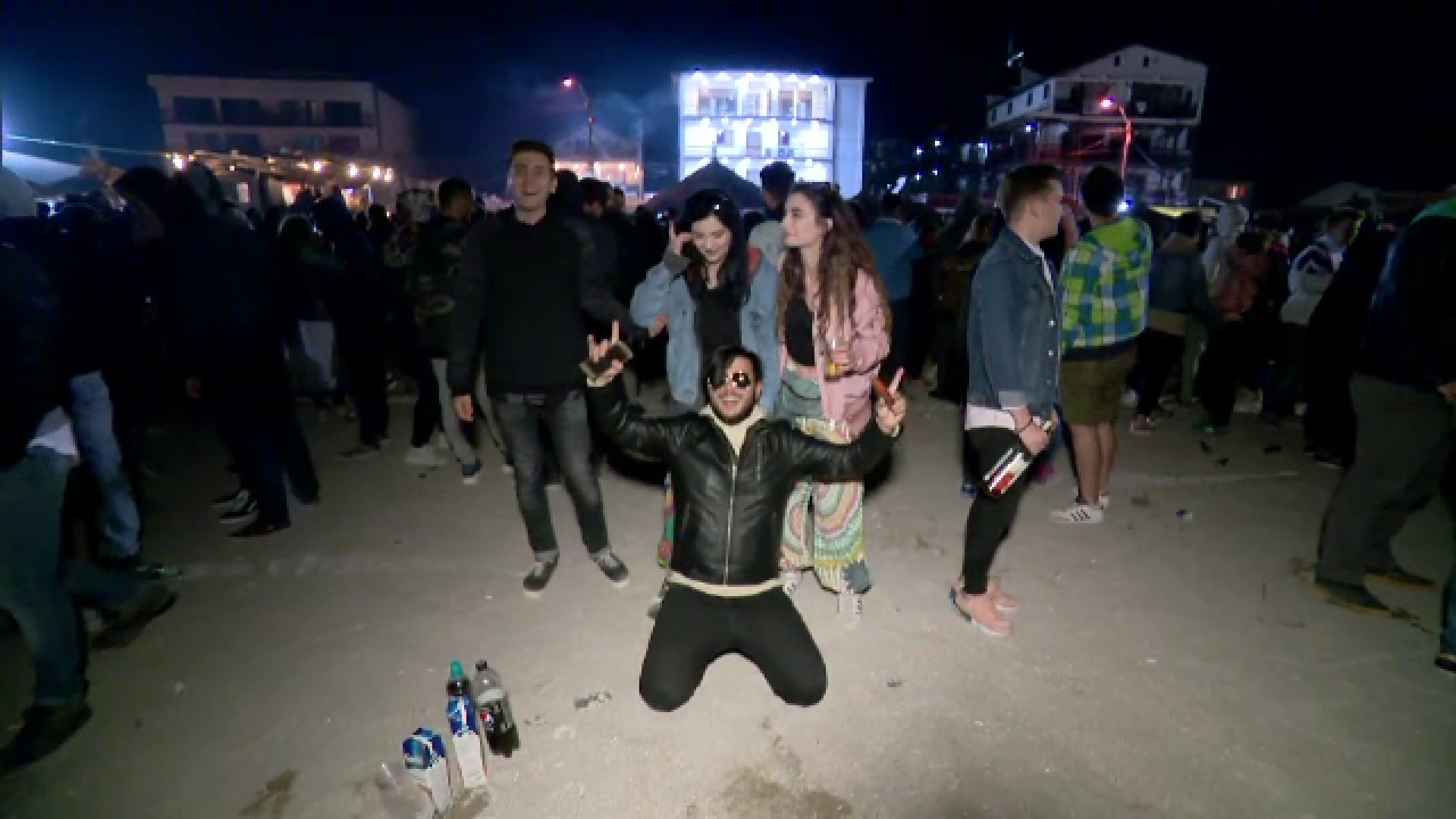 Matematica în Vama Veche după 5 zile de distracție: ”Am venit cu 2 lei şi mai am 20"