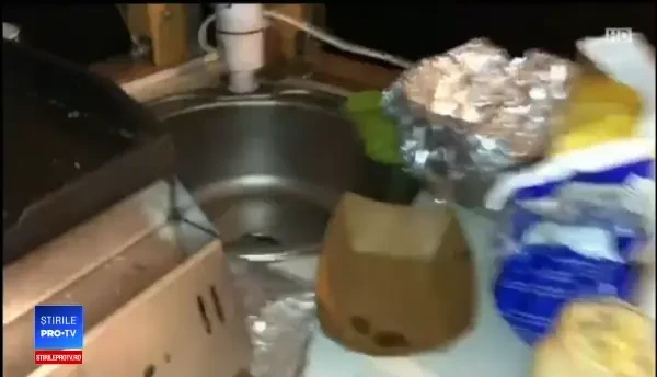 Nereguli descoperite de inspectorii ANPC pe litoral. Cum erau preparate ciorbele într-un local