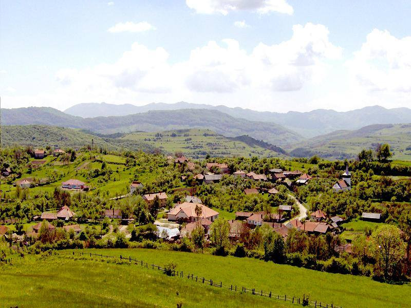 Suma pe care ar primi-o tinerii care se stabilesc într-o comună frumoasă din Apuseni
