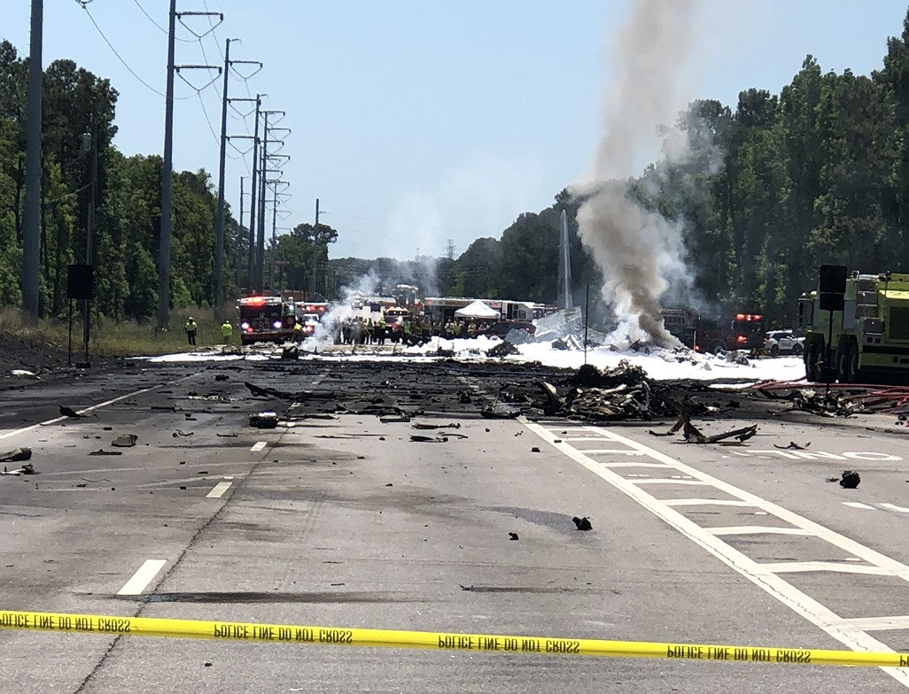 Un avion militar cu nouă persoane la bord s-a prăbuşit în SUA. Nu există niciun supravieţuitor