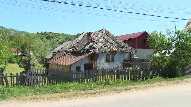 Un primar a rămas fără Facebook după ce i-a făcut de râs pe săteni pe net. "Coreea de Nord la Băbana"