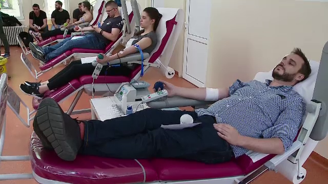 Clujenii, încurajați să doneze sânge printr-o campanie organizată de studenți
