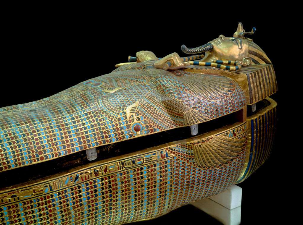 Descoperire surprinzătoare în mormântul lui Tutankhamon. "Camera secretă", căutată cu radarul