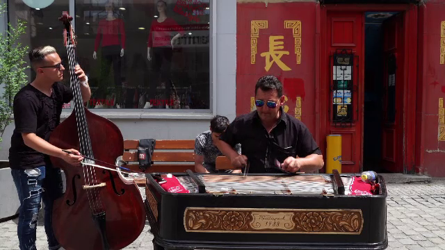 Aleile pietonale din Timișoara, animate de artiștii stradali