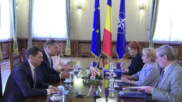 Iohannis insistă să ceară demisia premierului Dăncilă. "Programul PSD e pe contrasensul logicii"
