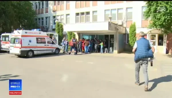 Criza din sănătate. Premierul discută cu sindicaliştii, nemulțumiți de sporurile tăiate