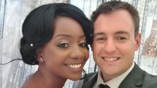 mireasa muscata de crocodil