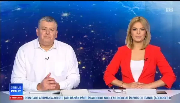 Două autobuze au luat foc în mers, la Roma