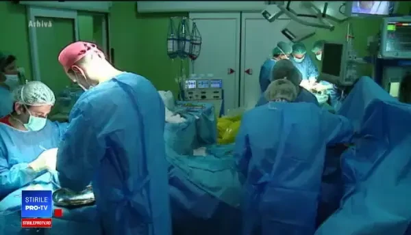 După 10 ani de chin, i-a fost transplantat un rinichi și poate avea o viață normală