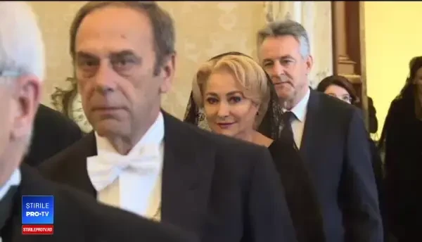 Papa Francisc i-a spus Vioricăi Dăncilă că va veni în România la începutul lui 2019