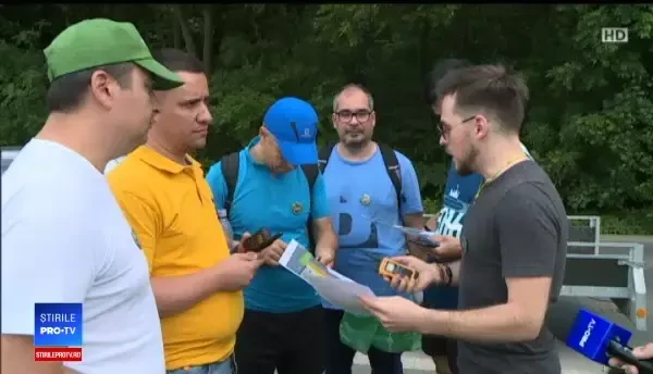 100 de voluntari au adunat gunoaie din pădurea Băneasa. Vrem să dăm un exemplu