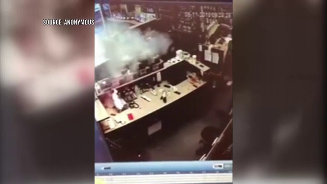 Momentul în care acumulatorul unui smartphone explodează