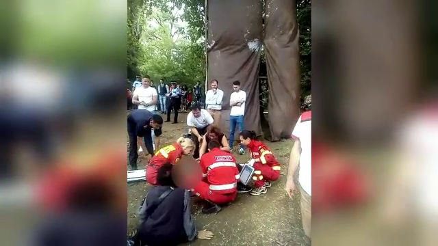 Anchetă la Craiova, după ce un copil a căzut de pe tiroliană de la 8 metri