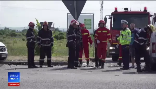 4 maşini avariate din cauza unui şofer de 81 de ani, în Ploieşti