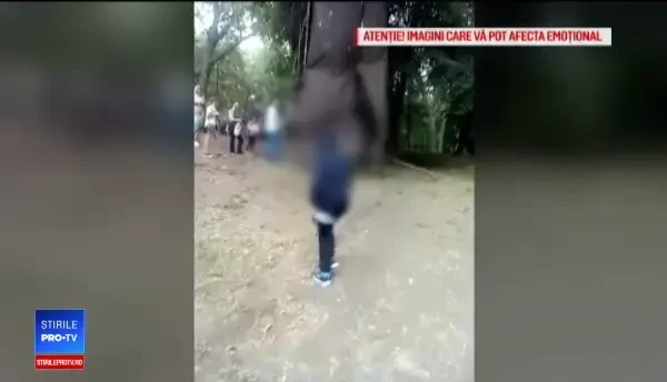 Momentul în care copilul din Craiova a căzut din tiroliană, filmat de tatăl său