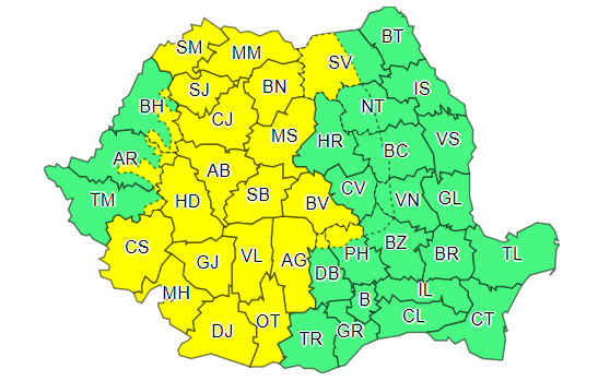 Cod galben de ploi torenţiale, vijelii şi grindină pentru 23 de județe. Prognoza meteo