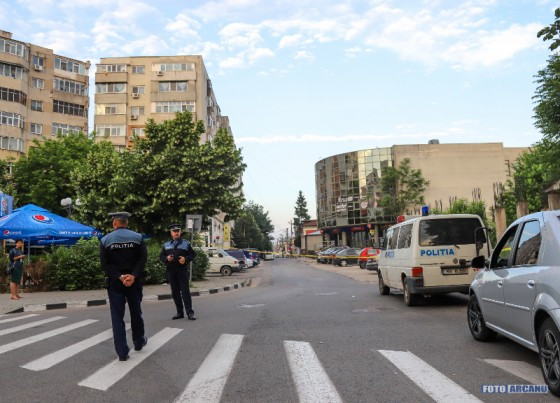 Femeie cercetată după ce a dat o alarmă falsă cu bombă la o bancă, în Giurgiu