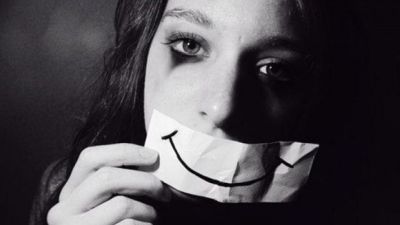 Ușa care te readuce în propria viață. 5 pași prin care poți învinge DEPRESIA