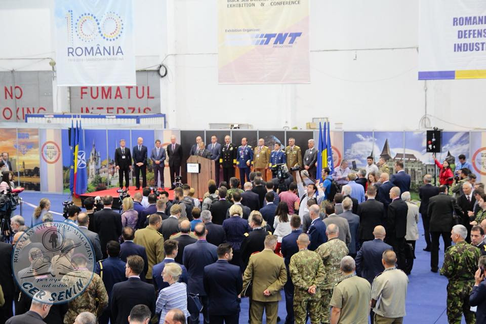 Marii producători de armament, la cel mai mare târg de tehnică militară, în Bucureşti