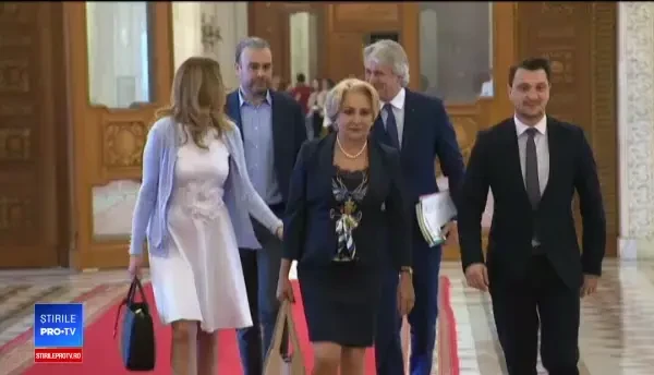 Premierul a răspuns după 3 săptămâni la scrisoarea comisarului Corina Creţu privind întârzierile în proiecte cu fonduri UE