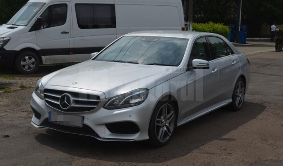 Autoturism de lux căutat de autoritățile britanice, descoperit în Suceava